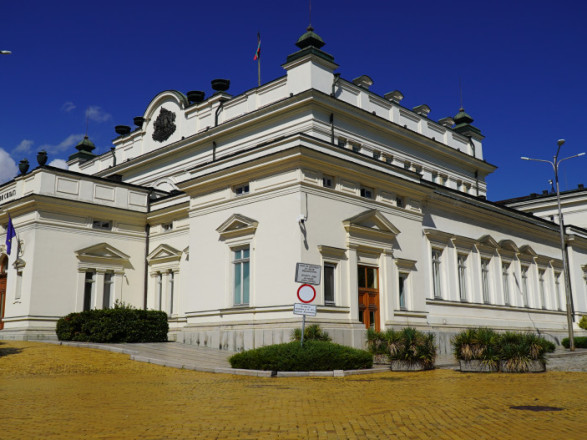 Парламент Болгарії обговорює декларацію на підтримку членства України в НАТО