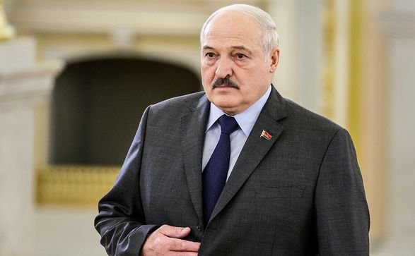 Лукашенко перебуває у важкому стані - опозиціонер