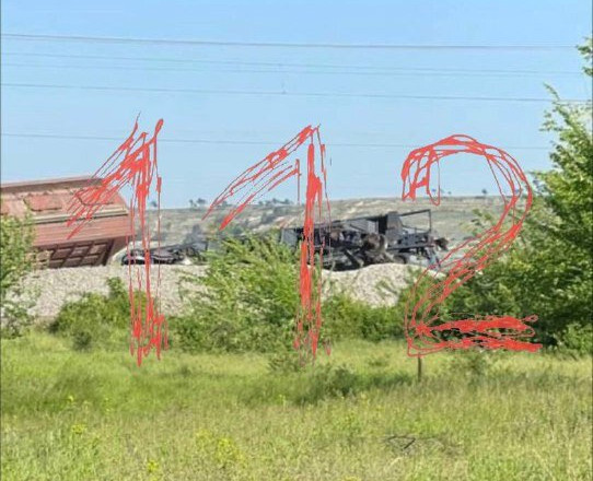 В Криму пролунав вибух на залізниці: п’ять вагонів із зерном зійшли з рейок у Сімферопольському районі – росЗМІ