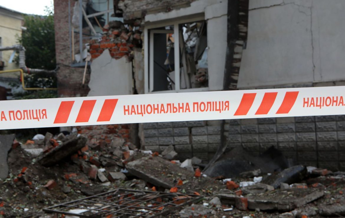 Окупанти випустили по Херсону та області понад 430 снарядів: є жертви і поранені