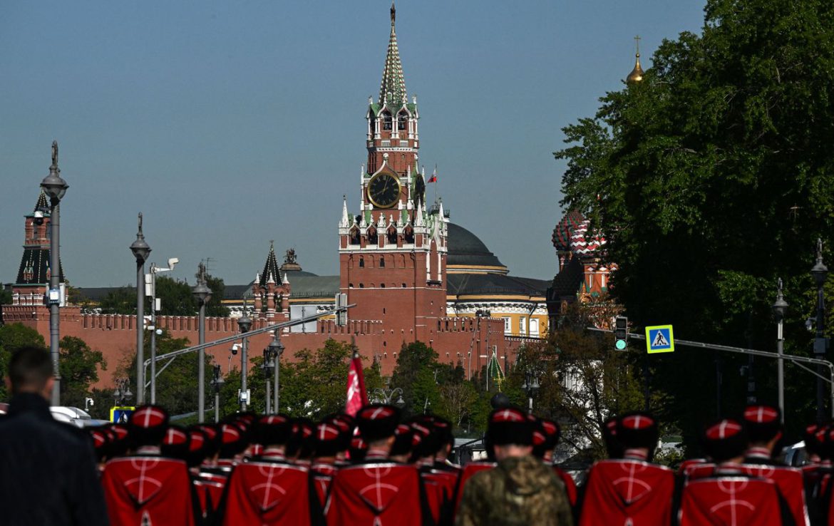 Москва приховує значну частину своїх військових витрат, – британська розвідка