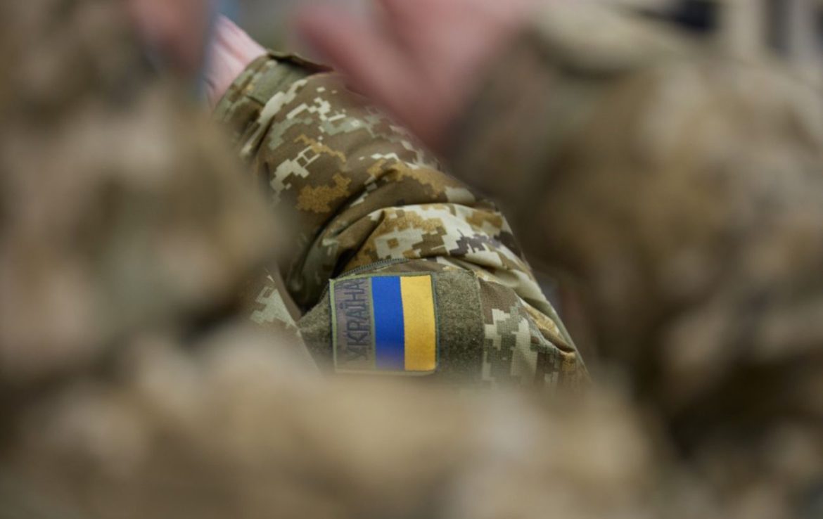 Українські штурмовики показали відео зачистки лісосмуги біля Бахмуту від росіян