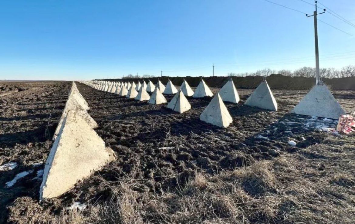 Росіяни стягують "зуби дракона" в напрямку окупованого Бердянська (відео)