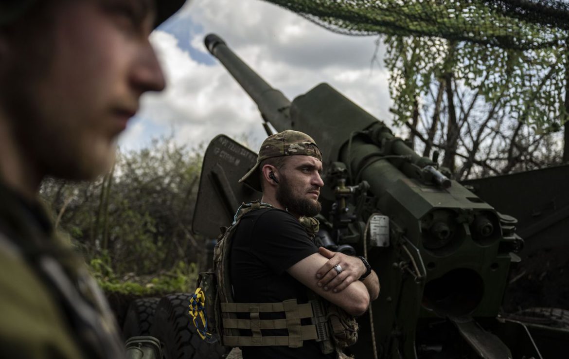 Спалили дотла. ЗСУ знищили ще один ворожий танк (відео)