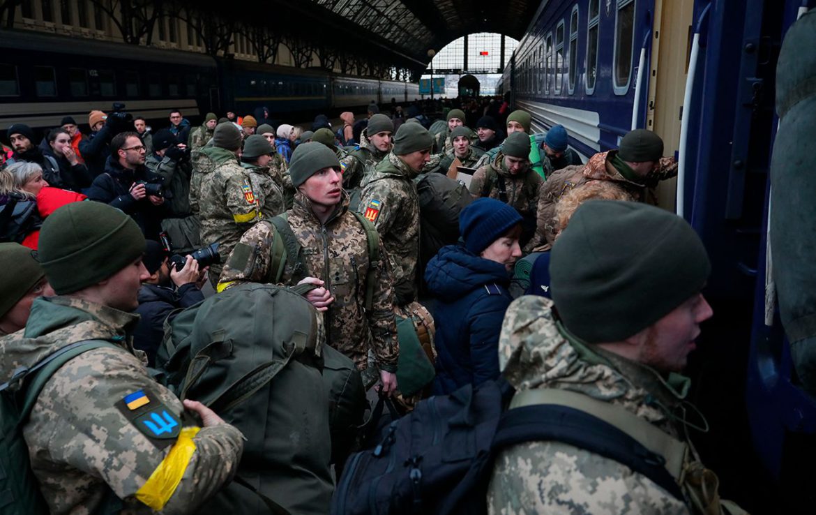 Кабмін змінив вік взяття на військовий облік: деталі