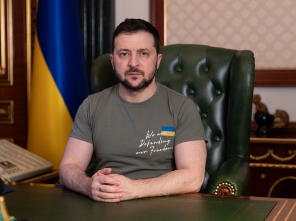 Попереду чи ненайважча з вершин. Зеленський привітав українців з Великоднем