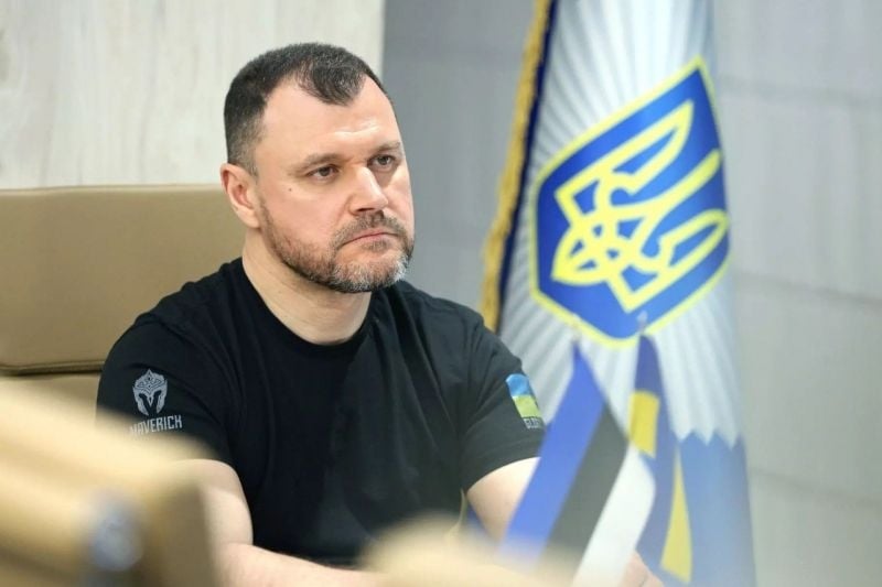 Клименко закликає громадян повідомляти про факти хабарництва в сервісних центрах МВС