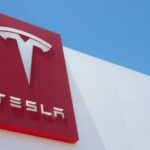 Tesla звільнить понад 10% працівників на тлі падіння продажів