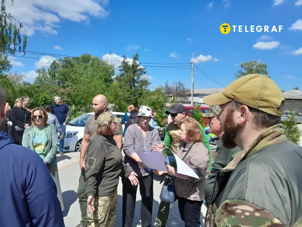 Могили розбрату. Довкола поховань Героїв на Лісовому цвинтарі Києва знову вирують скандали (фото, відео)