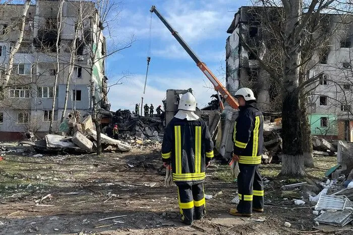 Уряд виділив 2,7 млрд грн на відновлення низки населених пунктів у прифронтових регіонах