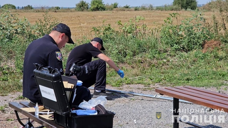 На Вінниччині неадекват розгромив понад 70 могил цивільних і військових