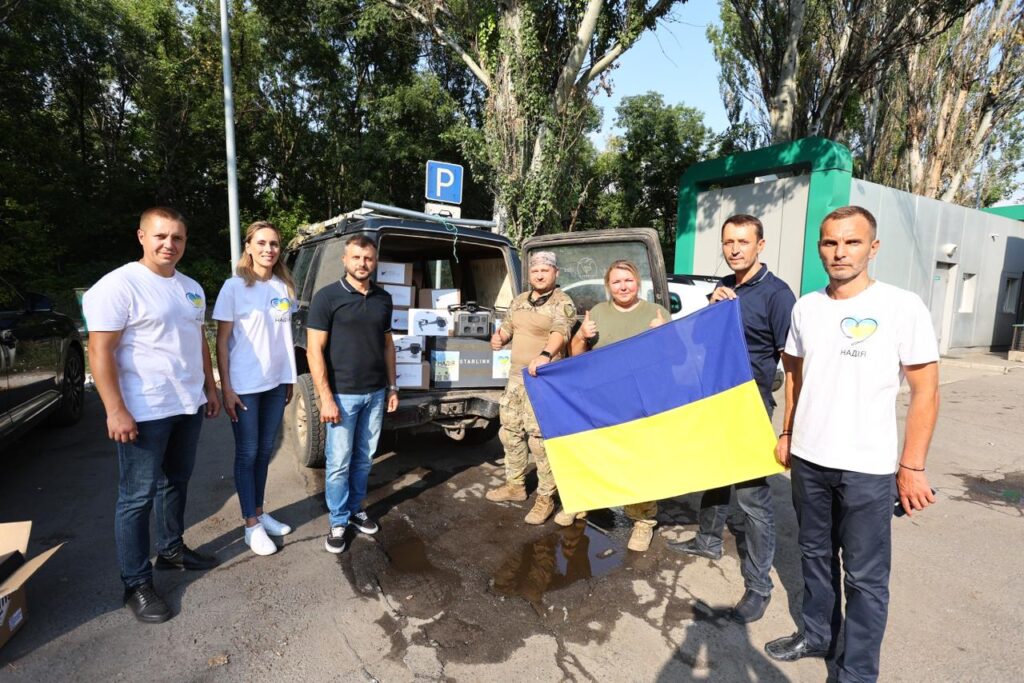 До Дня незалежності України БФ молодіжної ініціативи «Надія» передав велику партію допомоги на Донбас