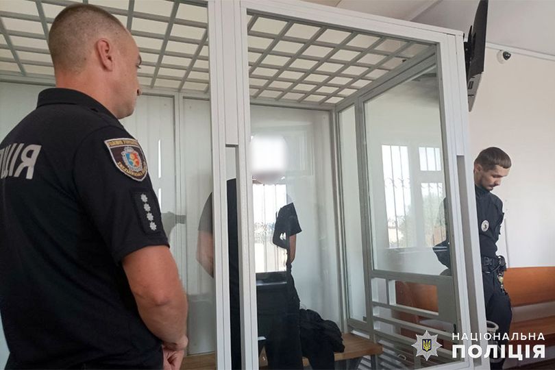 Чоловіка, який поранив поліцейського арештували в Хмельницькій області