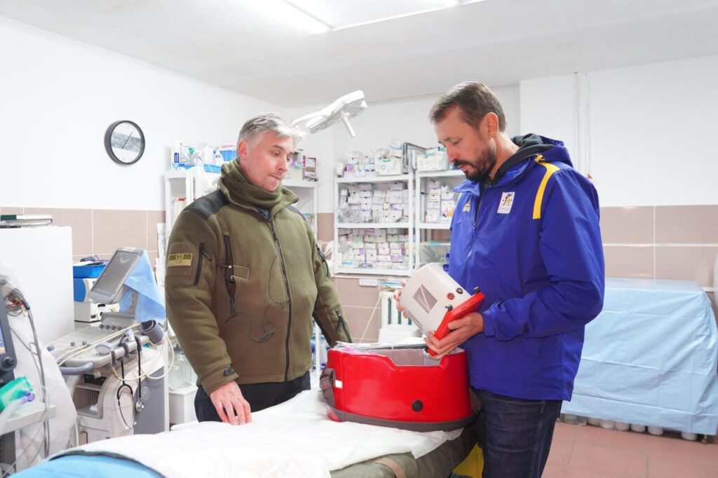 Валерій Дубіль та волонтери БФ «Надія» передали критичну медицину в стабпункти Купʼянського, Покровського та Лиманського напрямків 3 Валерій Дубіль та волонтери БФ «Надія» передали критичну медицину в стабпункти Купʼянського, Покровського та Лиманського напрямків