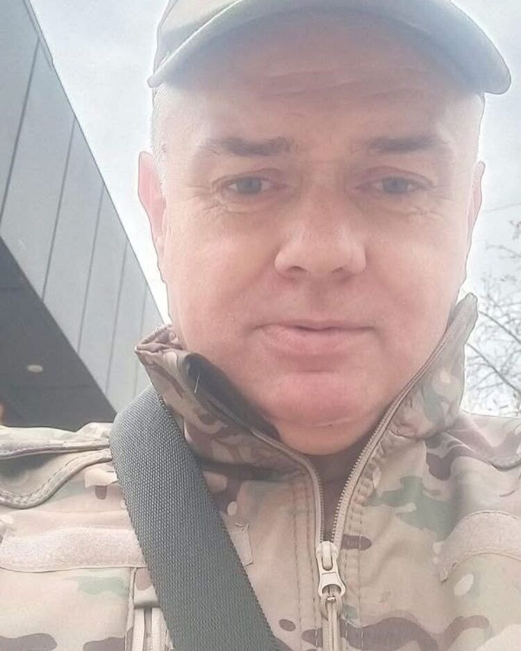 Влітку мало б виповнитись 54: на війні загинув спортивний журналіст Володимир Коцур. Фото