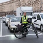 movchannya_hreshchatik_velosiped_patrulnoyi_mashini_stoyat_foto___vitalii___nosach_rbk_ukrai__na_08.jpeg