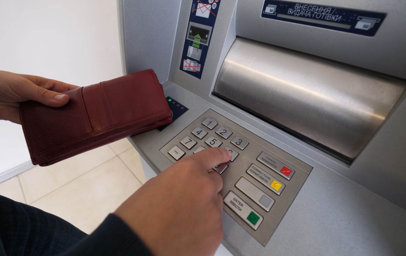 Мінімальна зарплата в Україні може зрости до 8370 гривень