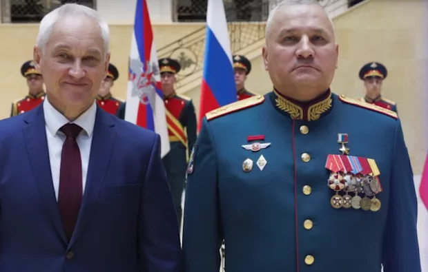 Генерал армії рф постачав наркотики на фронт і вів інтимні листування з дружиною колеги: "Сосочки покажи..." 4 Генерал армії рф постачав наркотики на фронт і вів інтимні листування з дружиною колеги: "Сосочки покажи..."