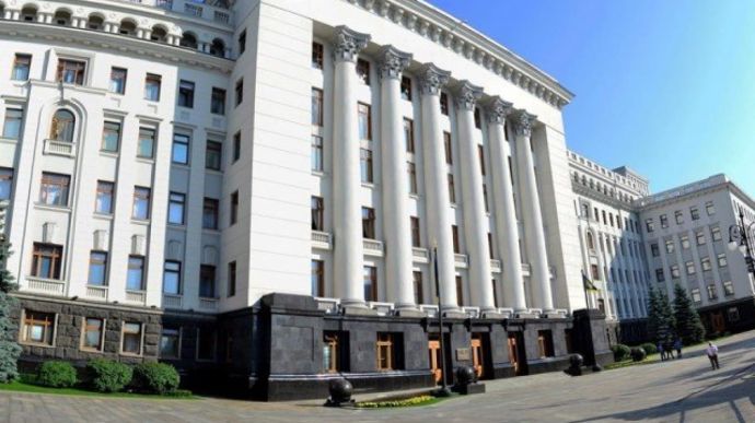ОП готує дискредитацію та звільнення популярних військових перед виборами – польський політолог