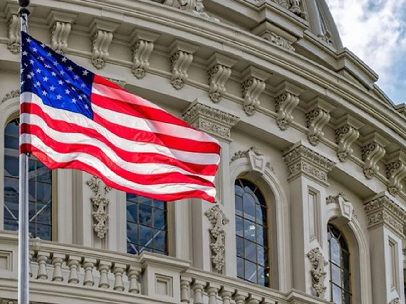 Білий дім і Вашингтон домовилися обмежити “захоплення” Трампом столичної поліції – ЗМІ