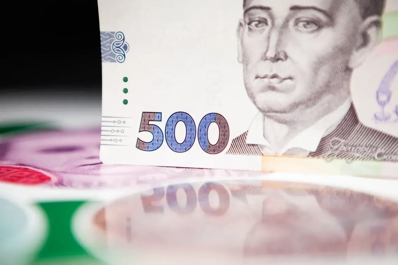 Де в Україні міська рада витратила майже половину коштів на виплату боргів – дослідження