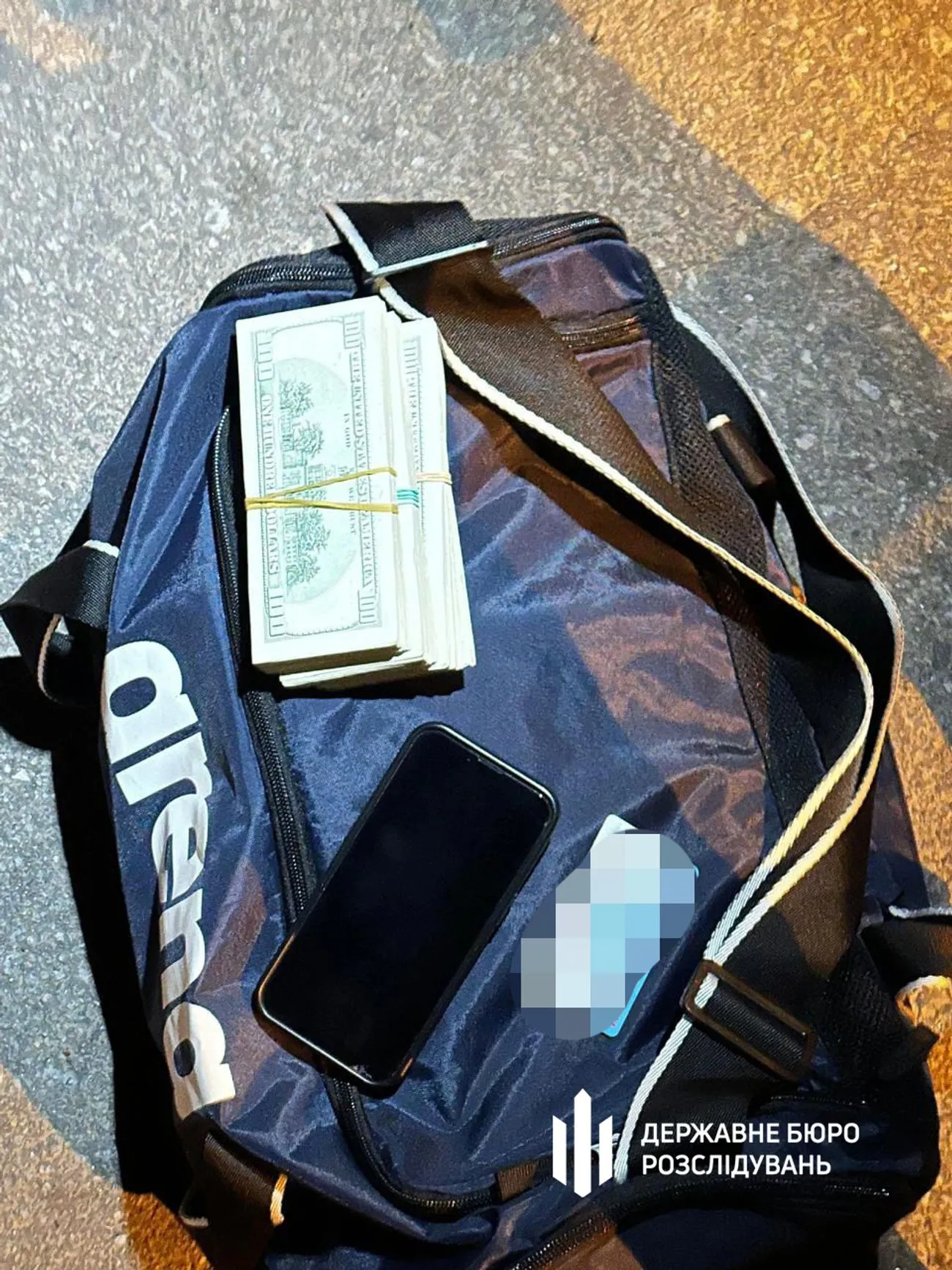 Правоохоронець за 13,5 тисяч доларів переправляв ухилянтів до Молдови: йому повідомили про підозру - ДБР