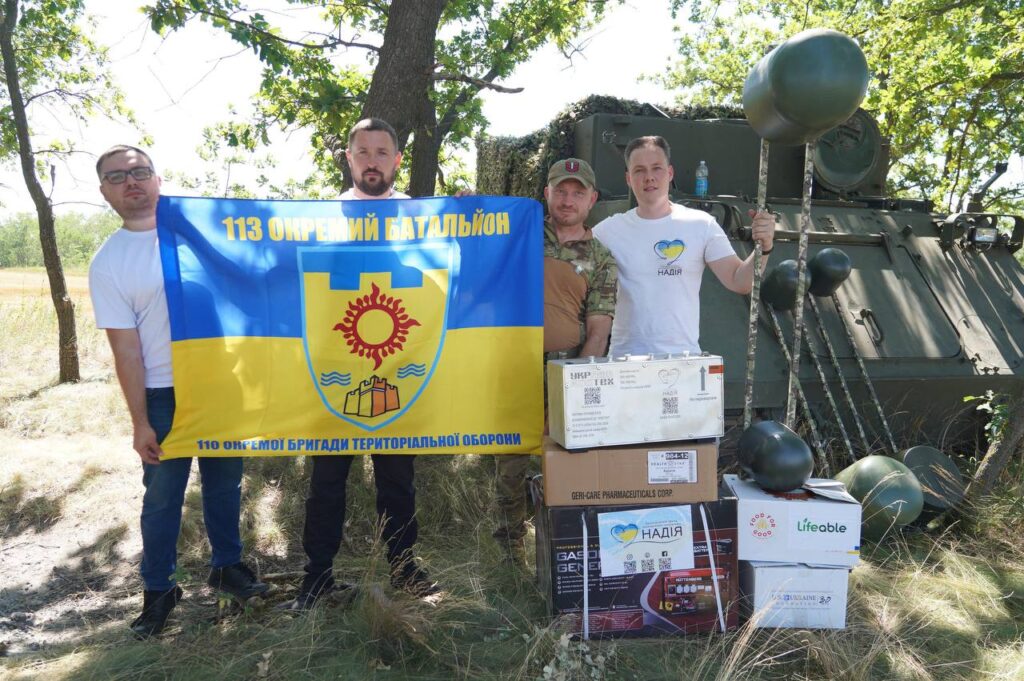 Купʼянський, Вовчанський та Оріхівський напрямки: Валерій Дубіль, Віта Присяжнюк та фонд «Надія» передали допомогу на фронт 2 Купʼянський, Вовчанський та Оріхівський напрямки: Валерій Дубіль, Віта Присяжнюк та фонд «Надія» передали допомогу на фронт