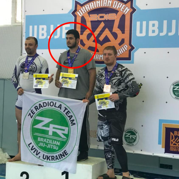 Столичний поліцейський Михайло Сутко живе в елітному маєтку під Києвом і має понад 14 млн готівкою