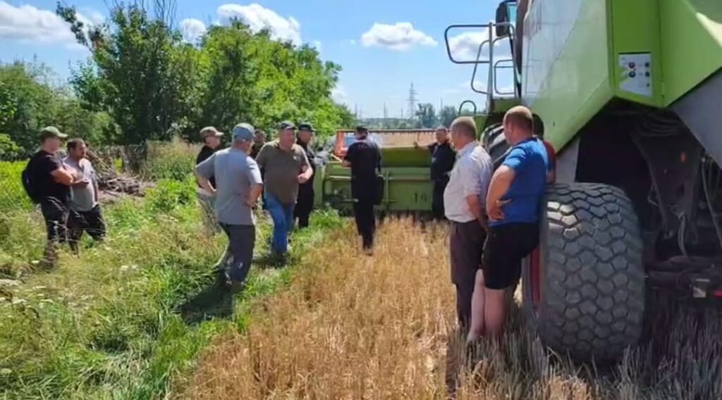 Прокурор Януковича Роман Говда, який перебрався на Житомирщину, кошмарить бізнес та блокує збір зернових 5 Прокурор Януковича Роман Говда, який перебрався на Житомирщину, кошмарить бізнес та блокує збір зернових