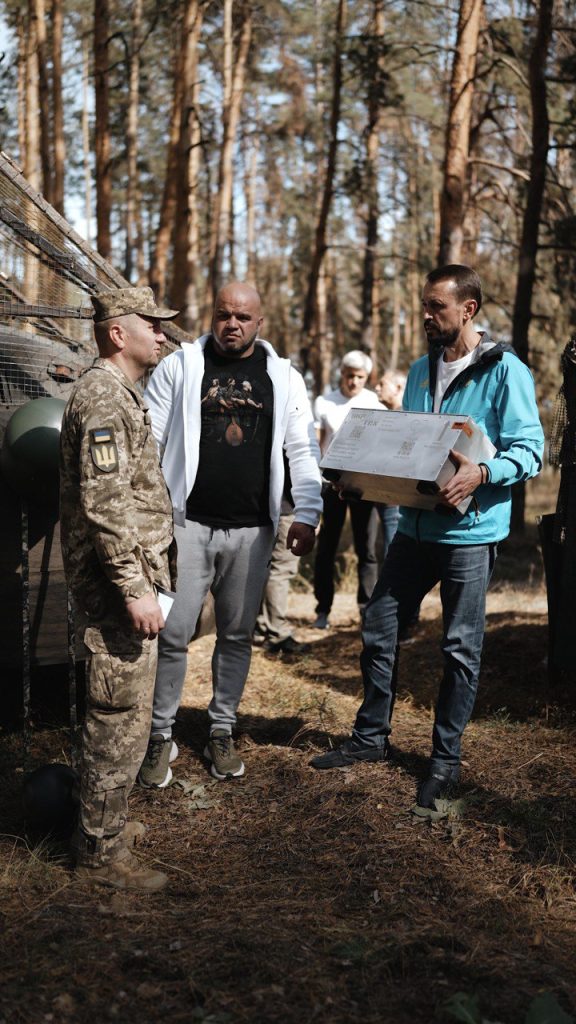 Фонд «Надія», Валерій Дубіль, Віта Присяжнюк та Артем Чаплигін доставили на схід РЕБи, засоби живлення та звʼязк