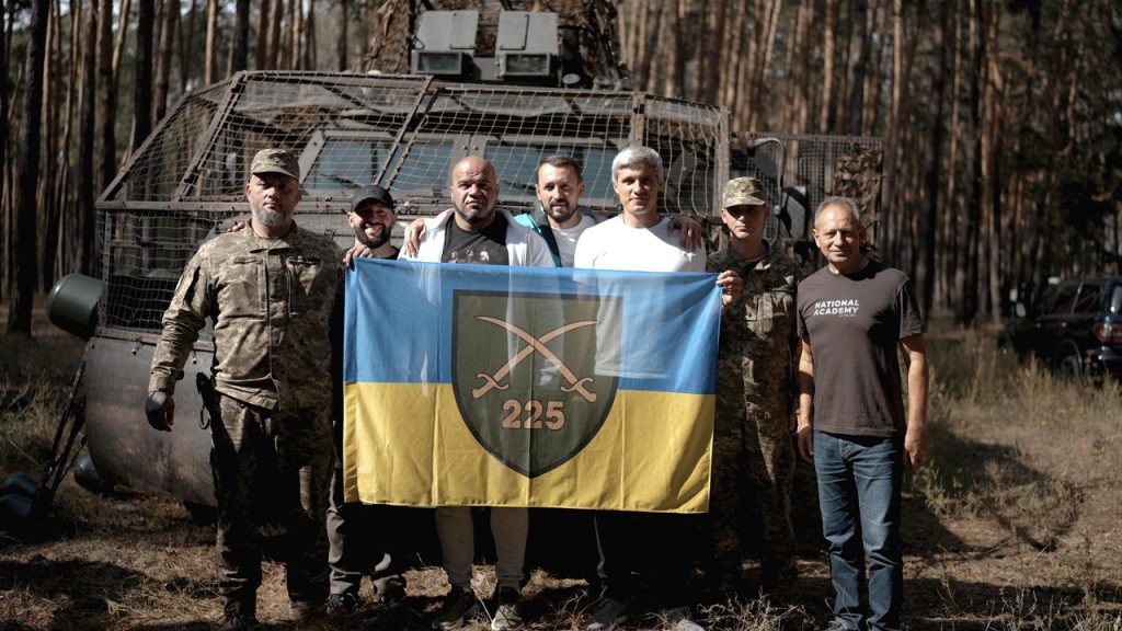 Фонд «Надія», Валерій Дубіль, Віта Присяжнюк та Артем Чаплигін доставили на схід РЕБи, засоби живлення та звʼязк