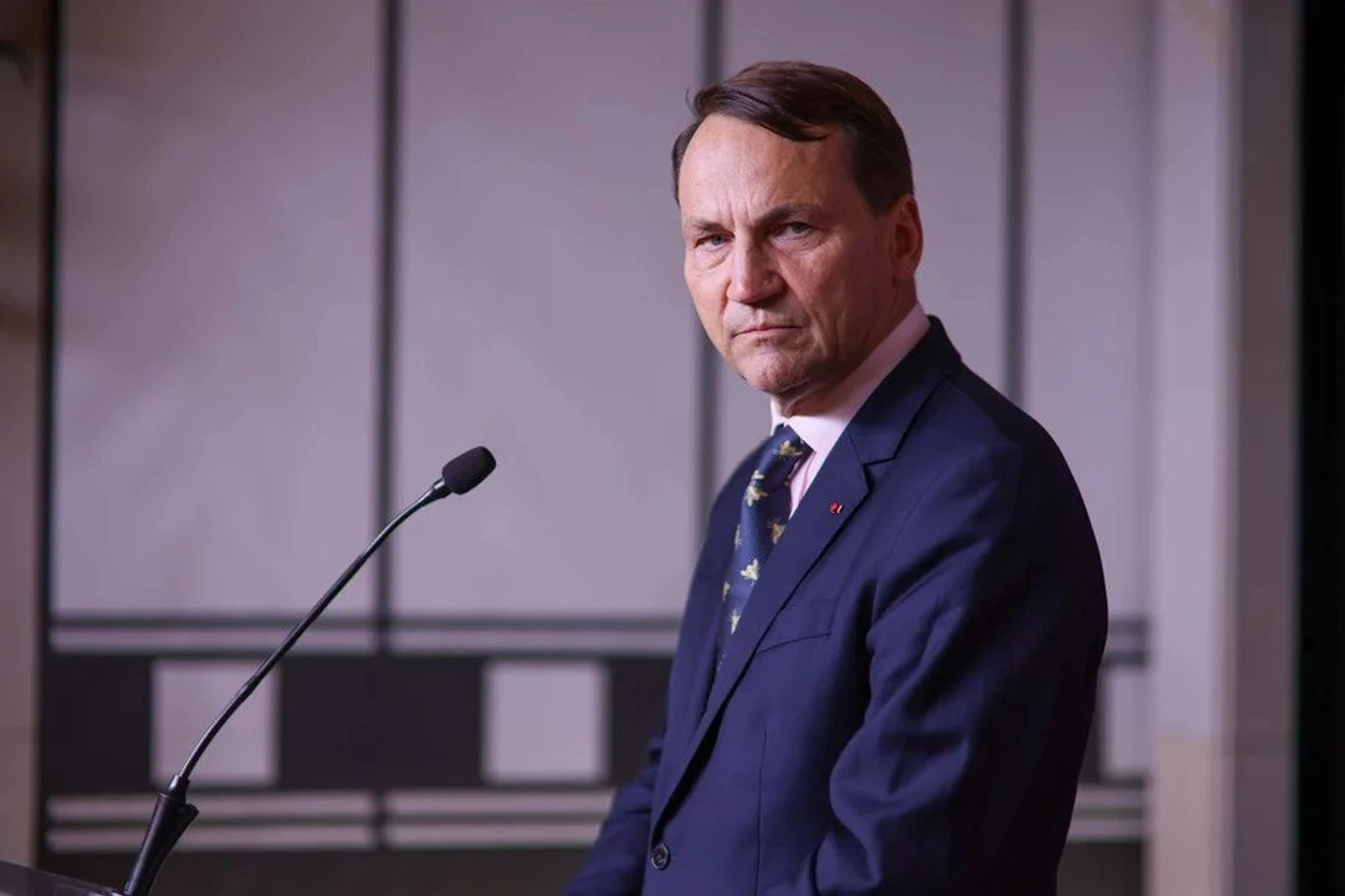 Радослав Сікорський отримав ступінь почесного доктора Львівського університету імені Франка