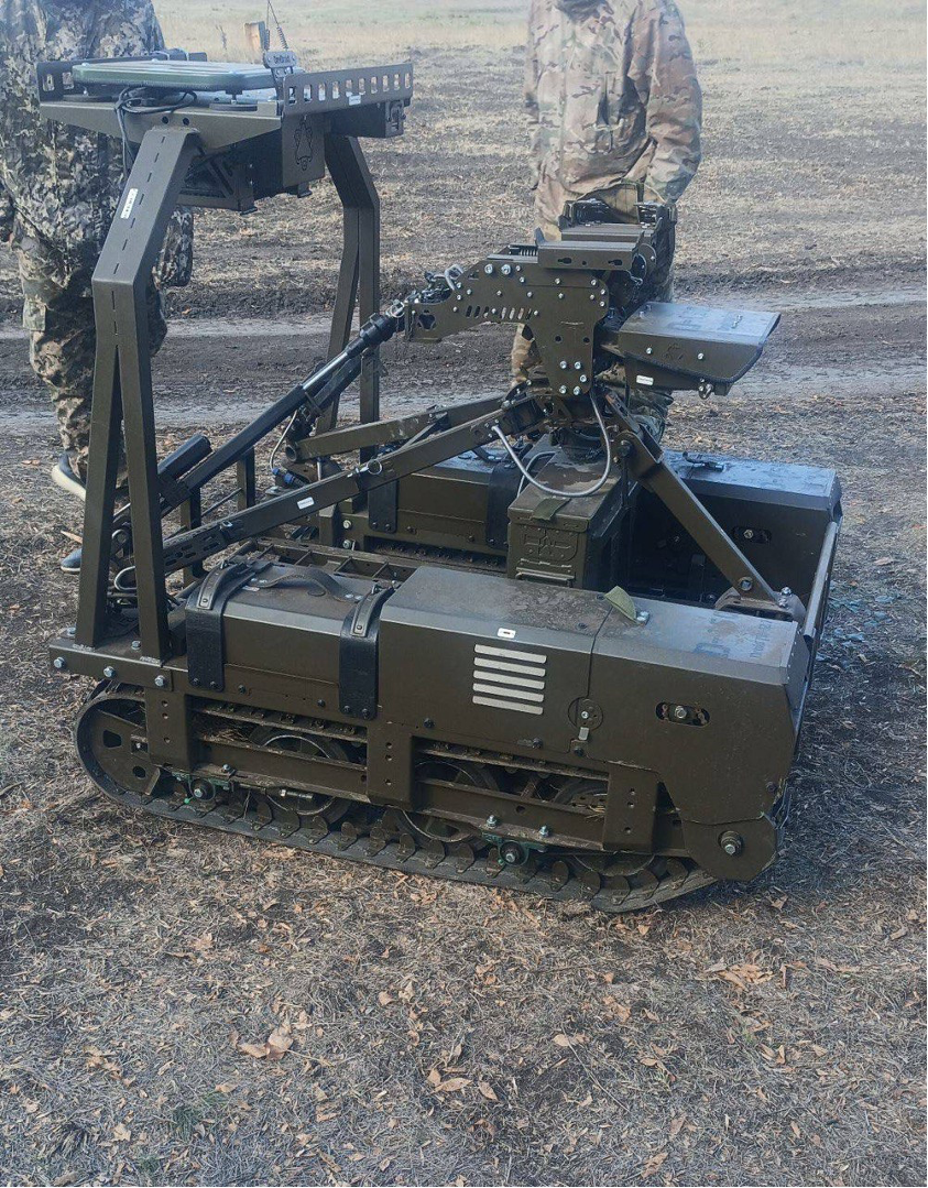 "Куємо перемогу разом" передає ЗСУ наземні роботизовані комплекси